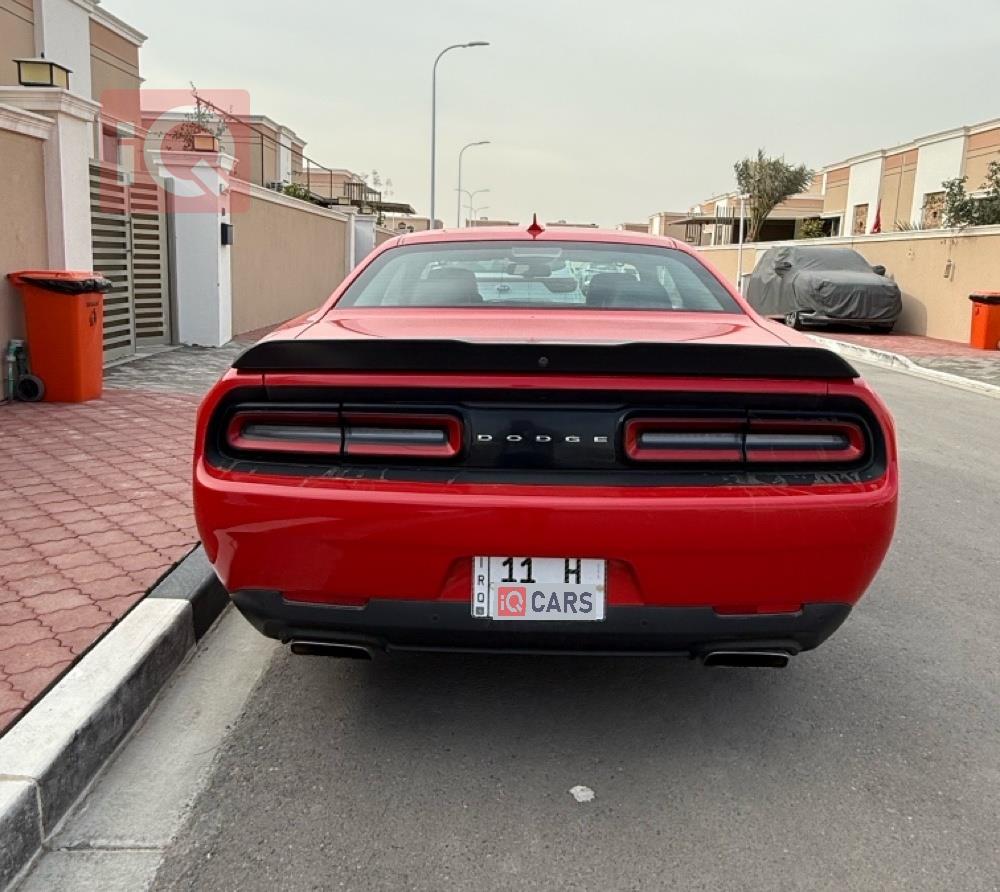 Dodge Challenger